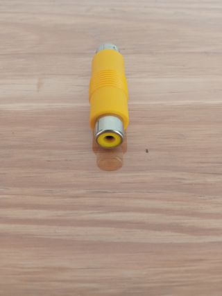 Adaptador RCA hembra a S-VIDEO 8 Pines