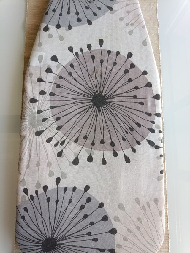 Tabla planchar ligera tamaño pequeño