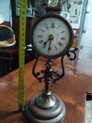 Orologi da tavolo antichi