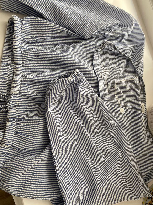 blusa de rayas celeste