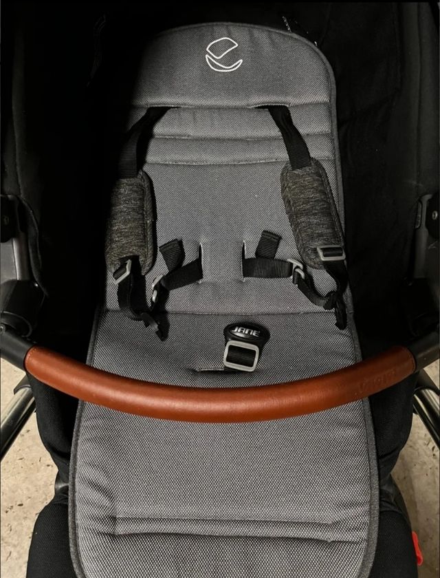 Carro, silla de bebe. Marca Jane