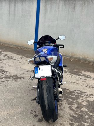 suzuki gsxr 600