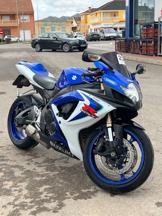 suzuki gsxr 600