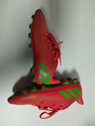 BOTAS FUTBOL NIÑO Talla 33