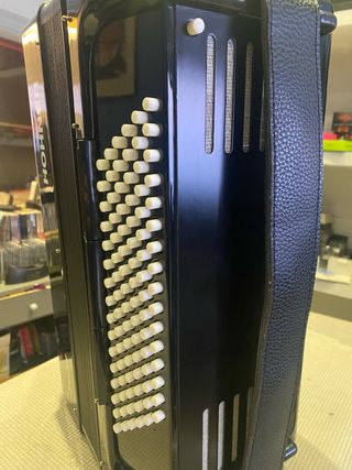 Acordeon Hohner Bravo III 96 Black