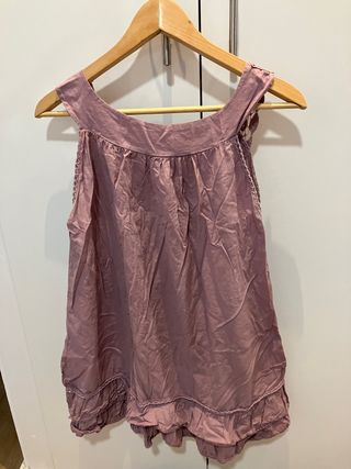 Blusa morada de tirantes