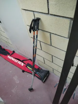 Esquís ELAN y botas + funda Salomón