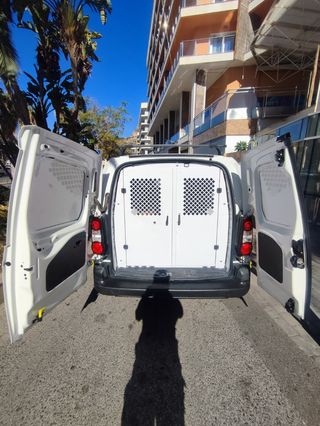 Peugeot Partner 2015