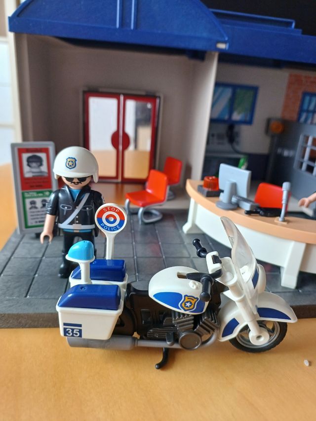 Playmobil