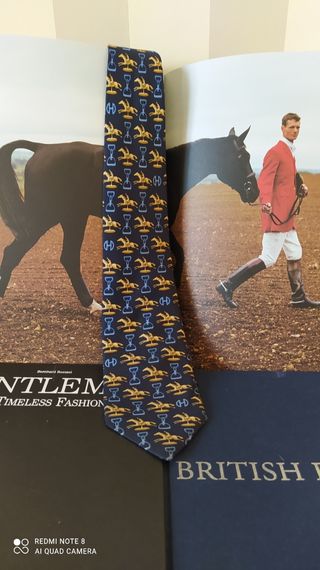 Corbata Celine caballos Seda