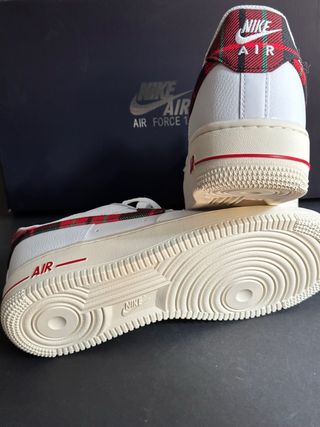 Preciosas !! Nike Air Force 1 07 LV8 Plaid Estampa