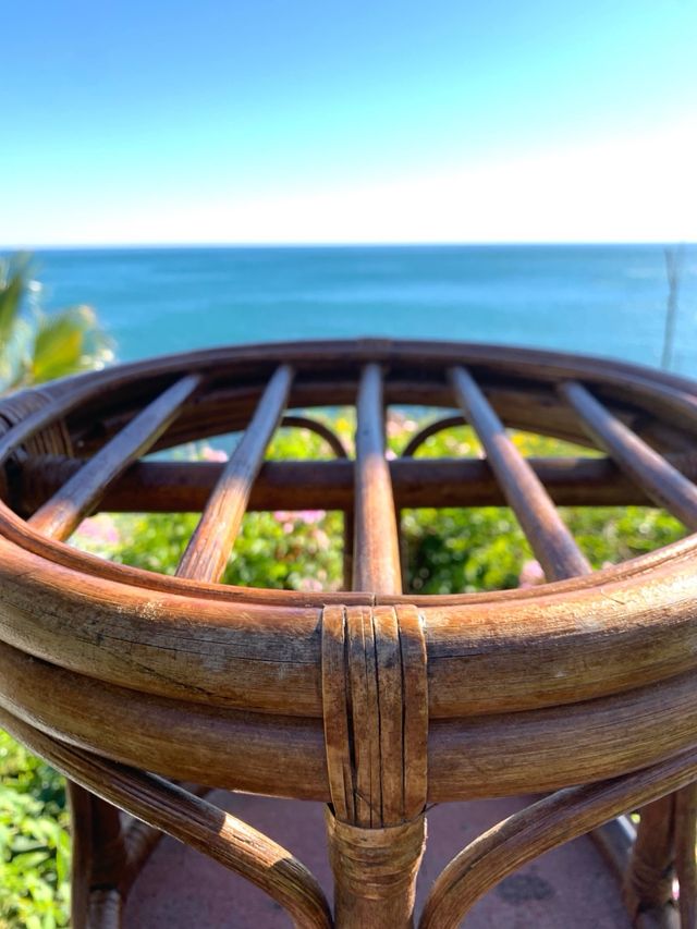 Sgabello in canna boho vintage