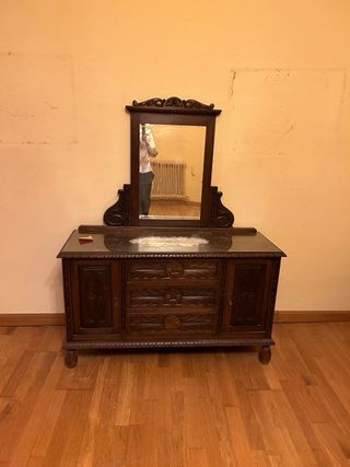 conjunto de muebles antiguos para dormitorio