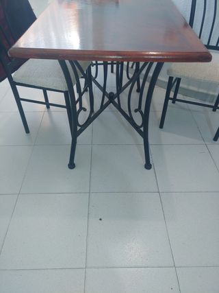 Conjunto mesa y sillas cocina o comedor