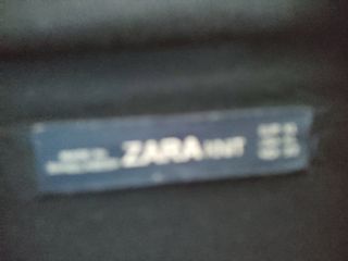 Sobre todo negro de Zara 