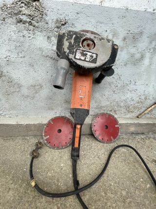 Rozadora de pared 