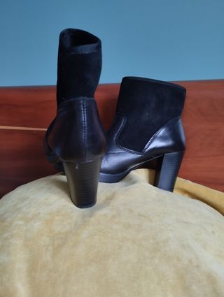 BOTINES PIEL Y ANTE NEGRO