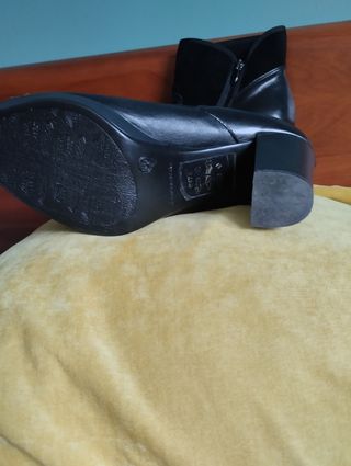 BOTINES PIEL Y ANTE NEGRO