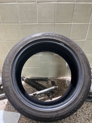 neumatico coche