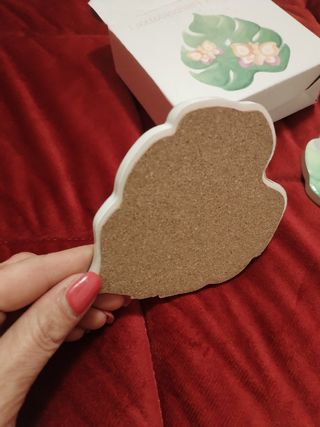 Sotto bicchieri thun