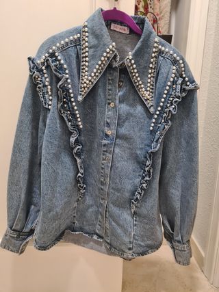 Camisa vaquera perlas