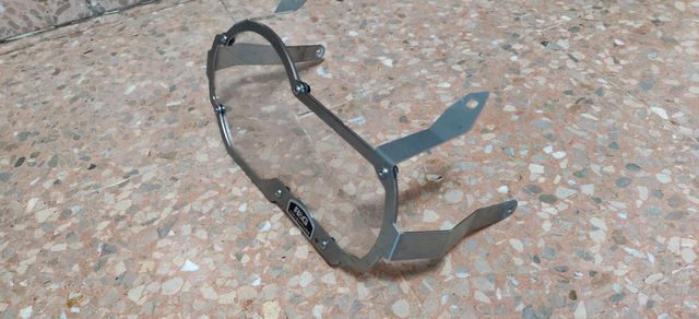 Protector faro R&G para BMW R1200GS LC