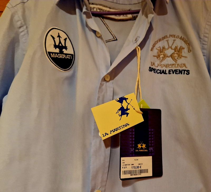 CAMISA LA MARTINA (TODO BORDADO) de segunda mano por 28 EUR en