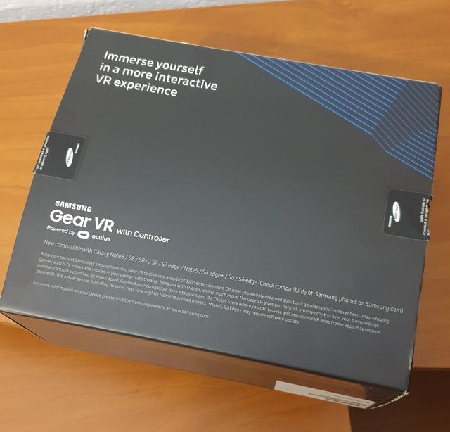 Samsung Gear VR powered by Oculus