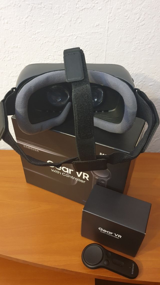 Samsung Gear VR powered by Oculus
