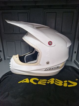 Capacete acerbis