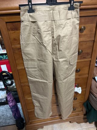 Pantalon con bolsillos
