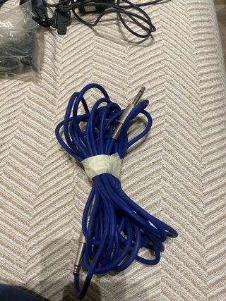 Varios instrumentos sonido, cable pedal quitara