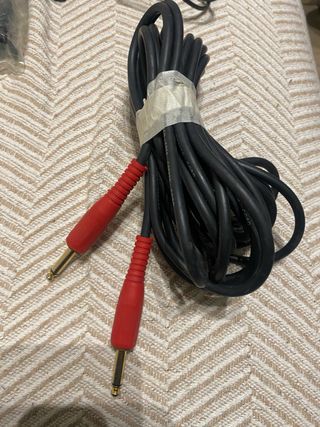 Varios instrumentos sonido, cable pedal quitara