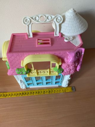 juguete casita muñecas pequeña