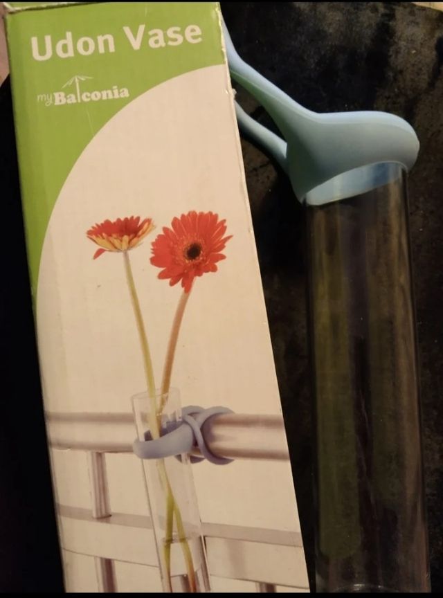 Florero balcón. Marca My balconia