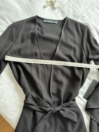 Blusa negra Zara NUEVA