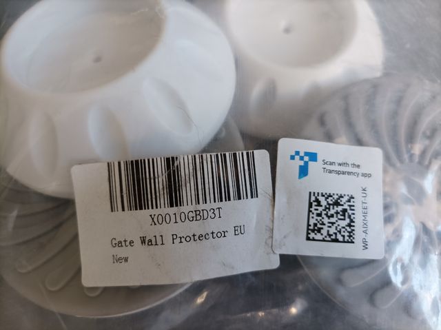 baby gate wall protector