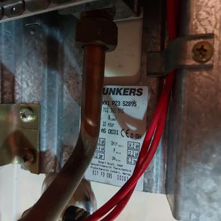 Termo Junkers. Cuerpo de agua