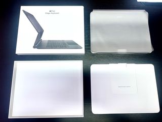 Caja vacia Magic Keyboard iPad 11