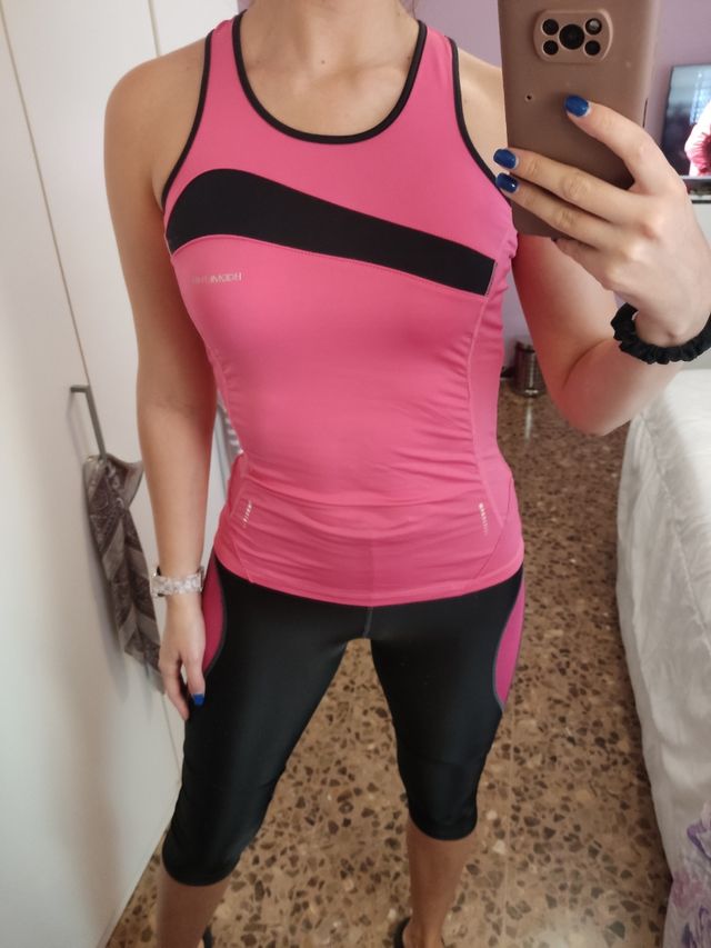 Camiseta rosa boomerang