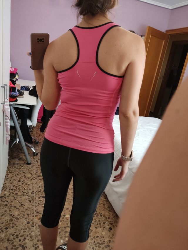 Camiseta rosa boomerang