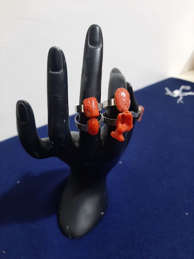 Anelli in corallo