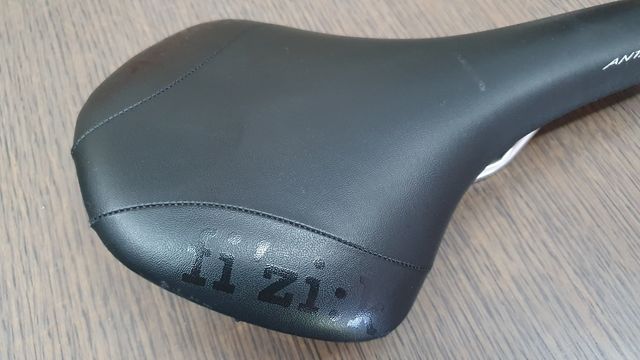 Sillín Fizik Antares bici carretera