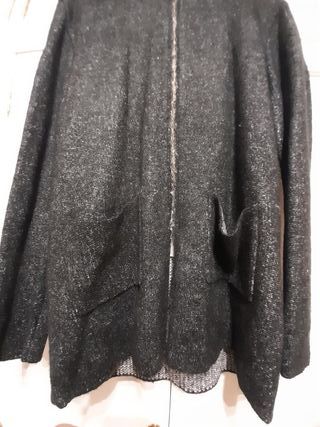 Chaqueta abrigo largo capucha negro blanco talla M