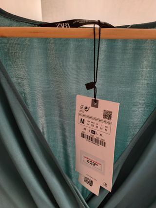 Vestido corto de Raso fiesta