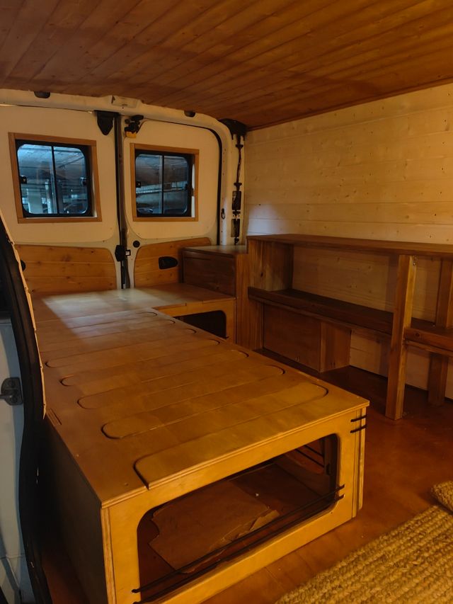 Renault Trafic Camper 2021