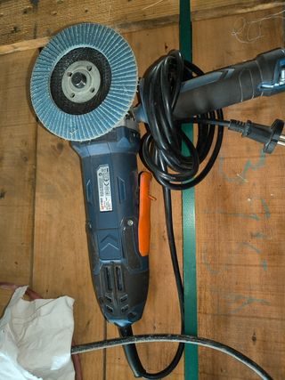 Rebarbadora amoladora dexter