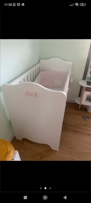 Cuna bebe niña takta