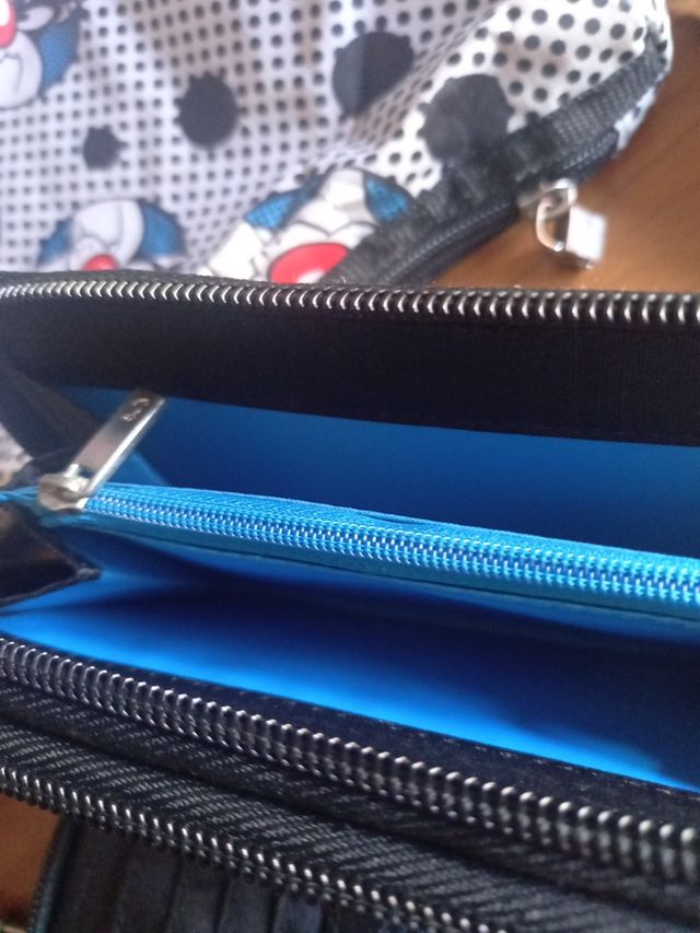 Borsa con portafoglio