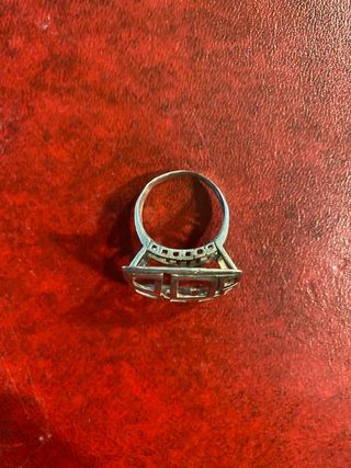 Anillo de plata de ley